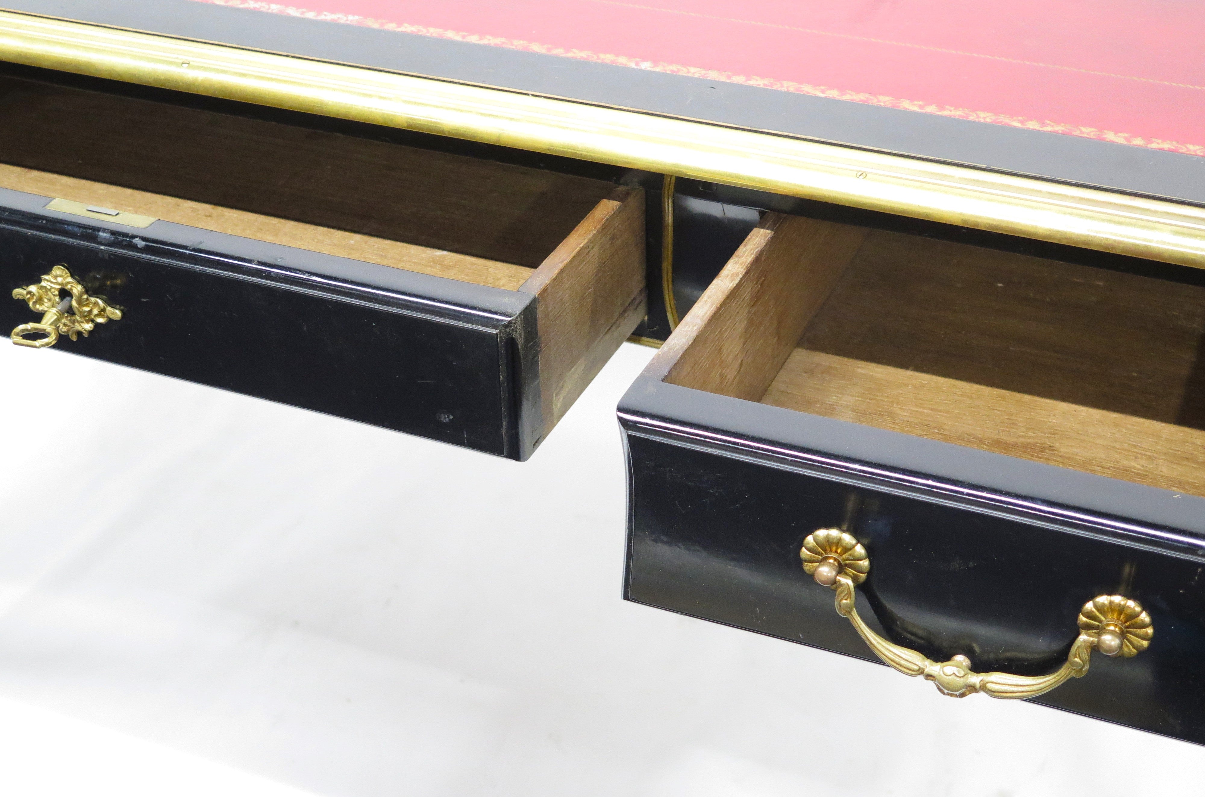 A Louis XV-Style Black Lacquer Bureau Plat / Writing Desk