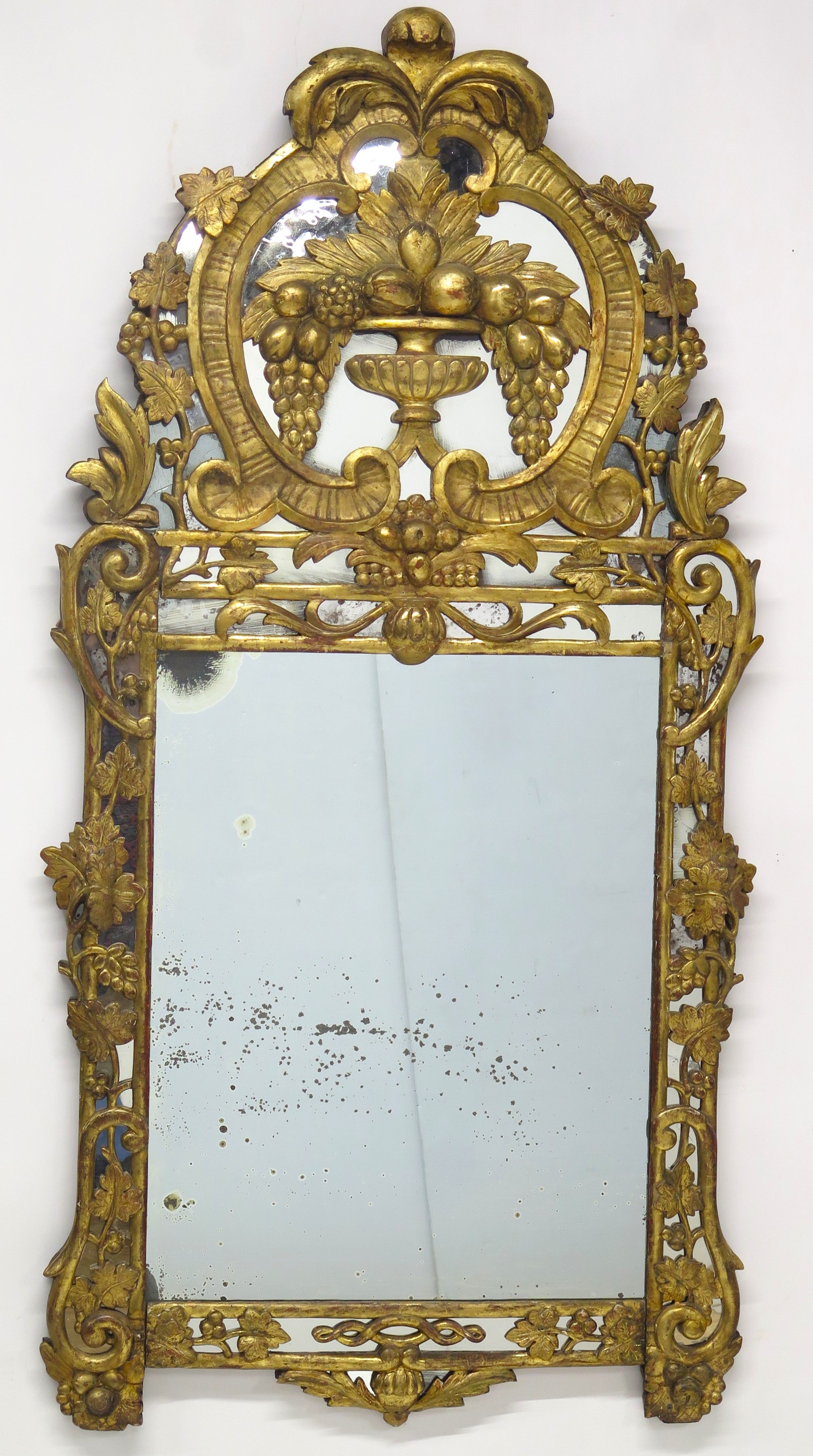 A Large Luois XV Gilt-wood Mirror