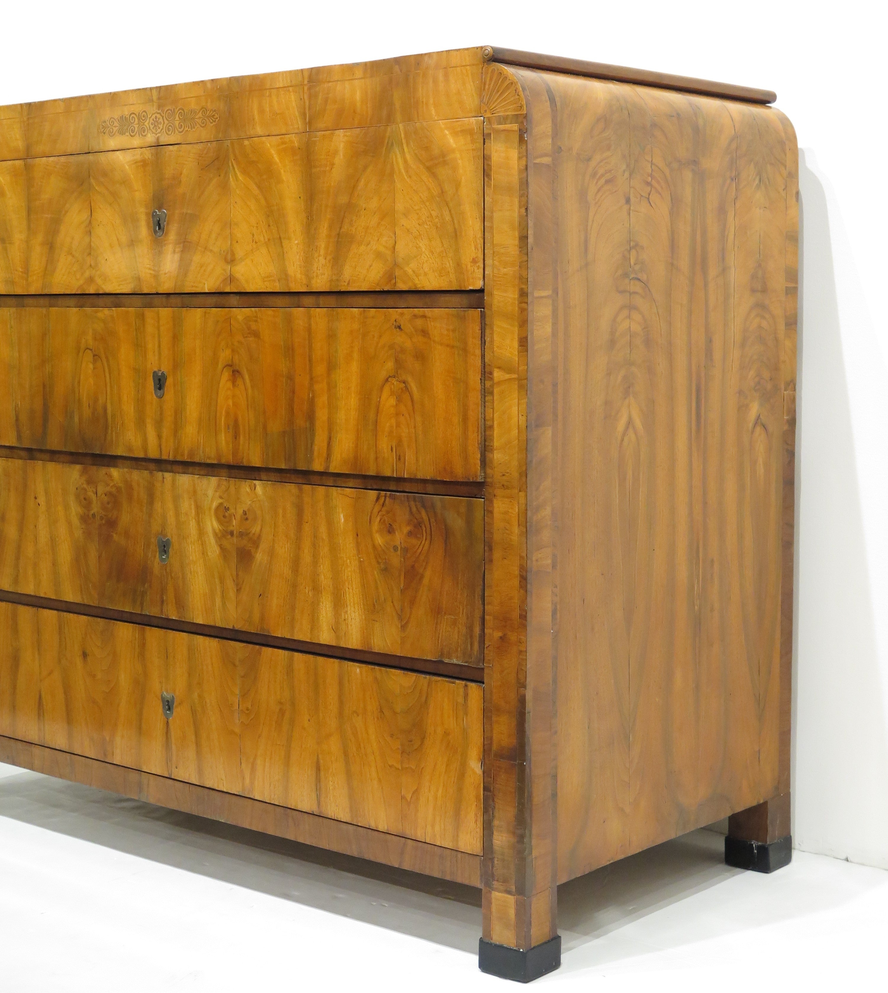 Early 19th Century Biedermeier Commode