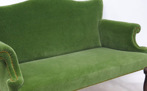 Early George II Settee, circa 1730s, in Moss Green Mohair Velvet