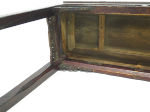 A Chinese Altar Console / Table