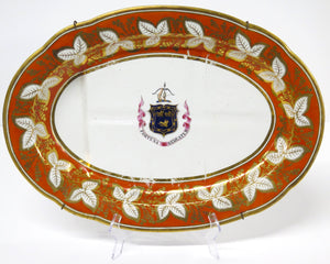 A Large Chamberlain's Worcester Porcelain Meat Platter  (1800-1810)