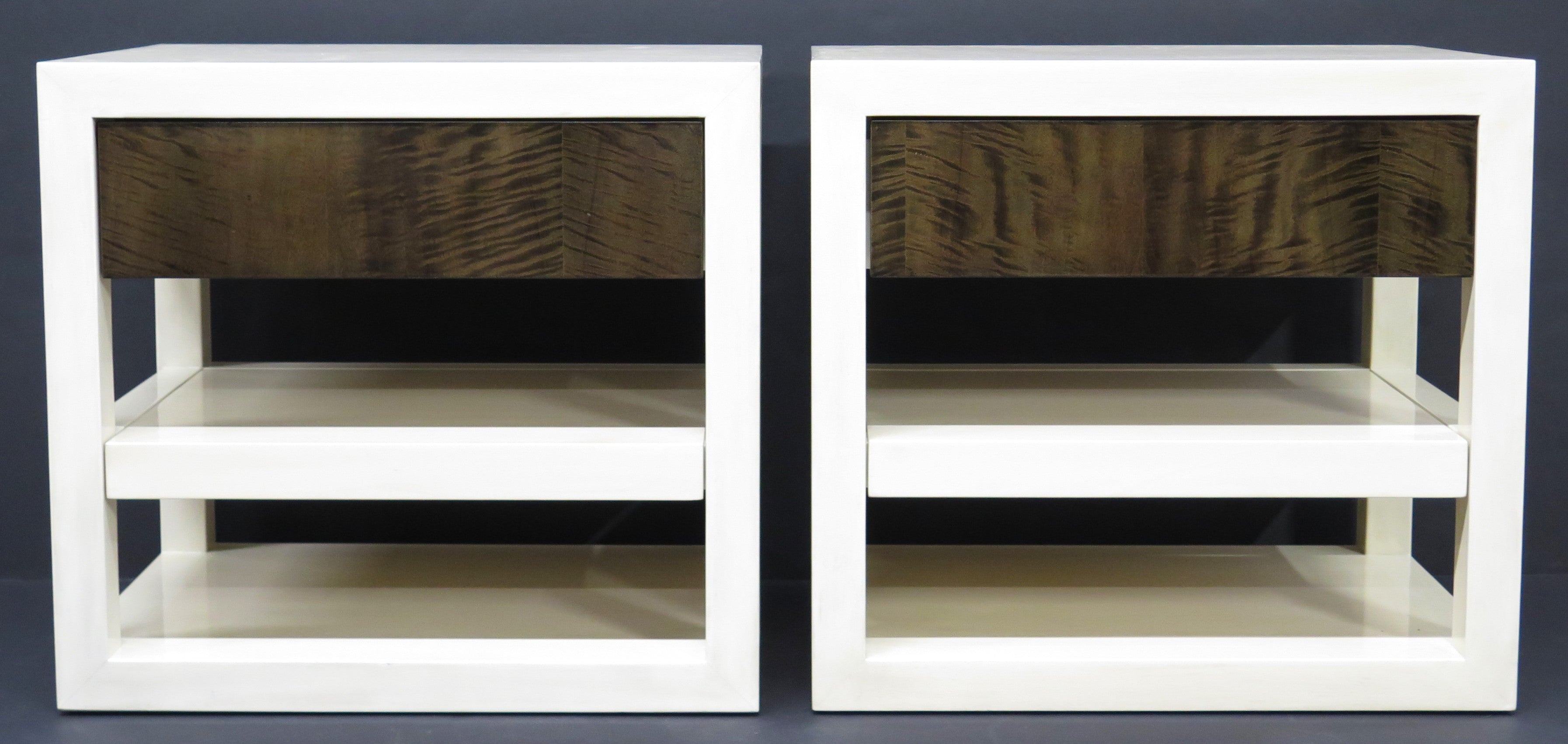 Pair of Highly Lacquered Side Table / Nightstands