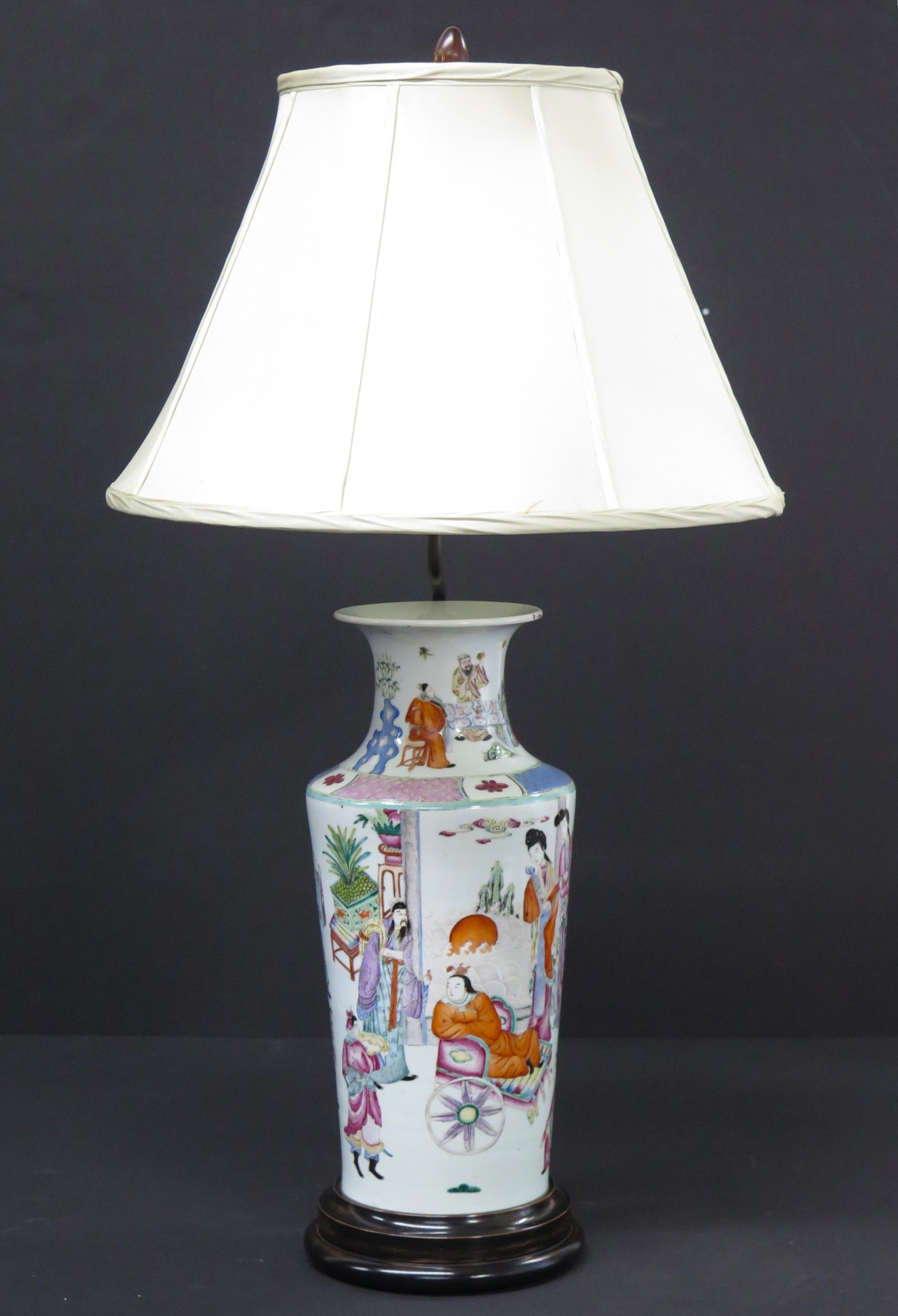 19th Century Chinese (Qing) Famille Rose Porcelain Vase