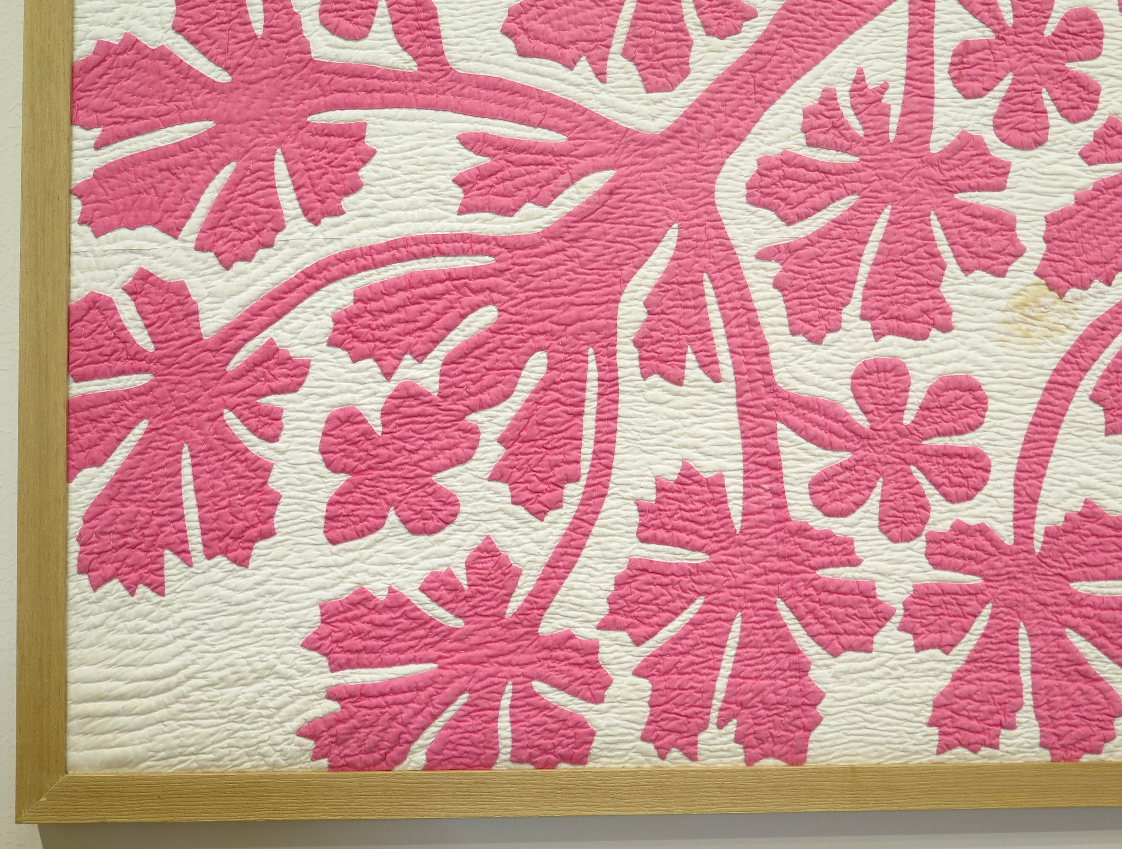 Beautiful Pink and White Hawaiian Applique Quilt