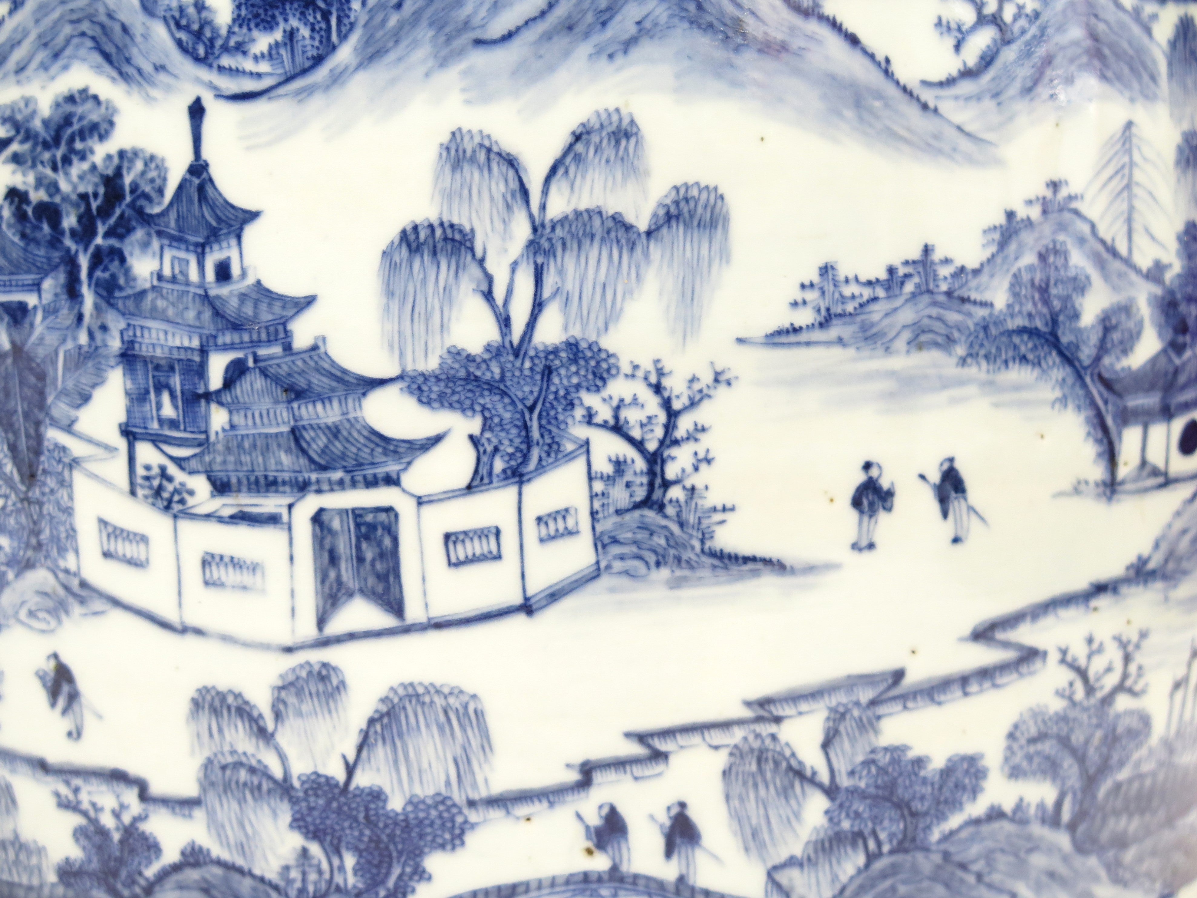 A Blue and White Chinese Quing Dynasty "Qian Pattern Embroidered" Garden Seat