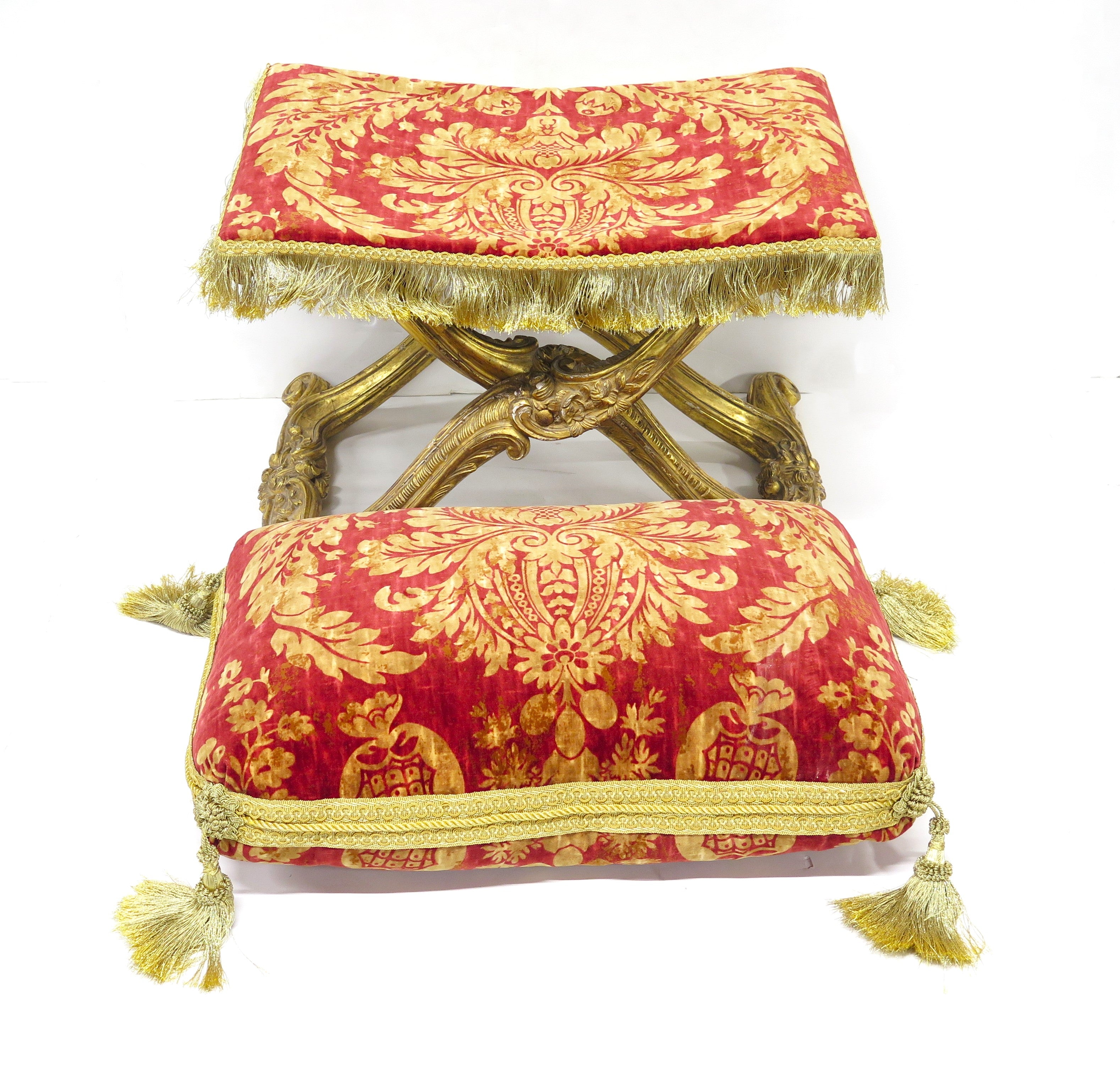 Louis XV-Style Giltwood X-Shaped Folding Stool / Curule Seat