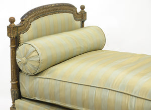 A Nicely Carved Louis XVI Paint and Parcel Gilt Daybed