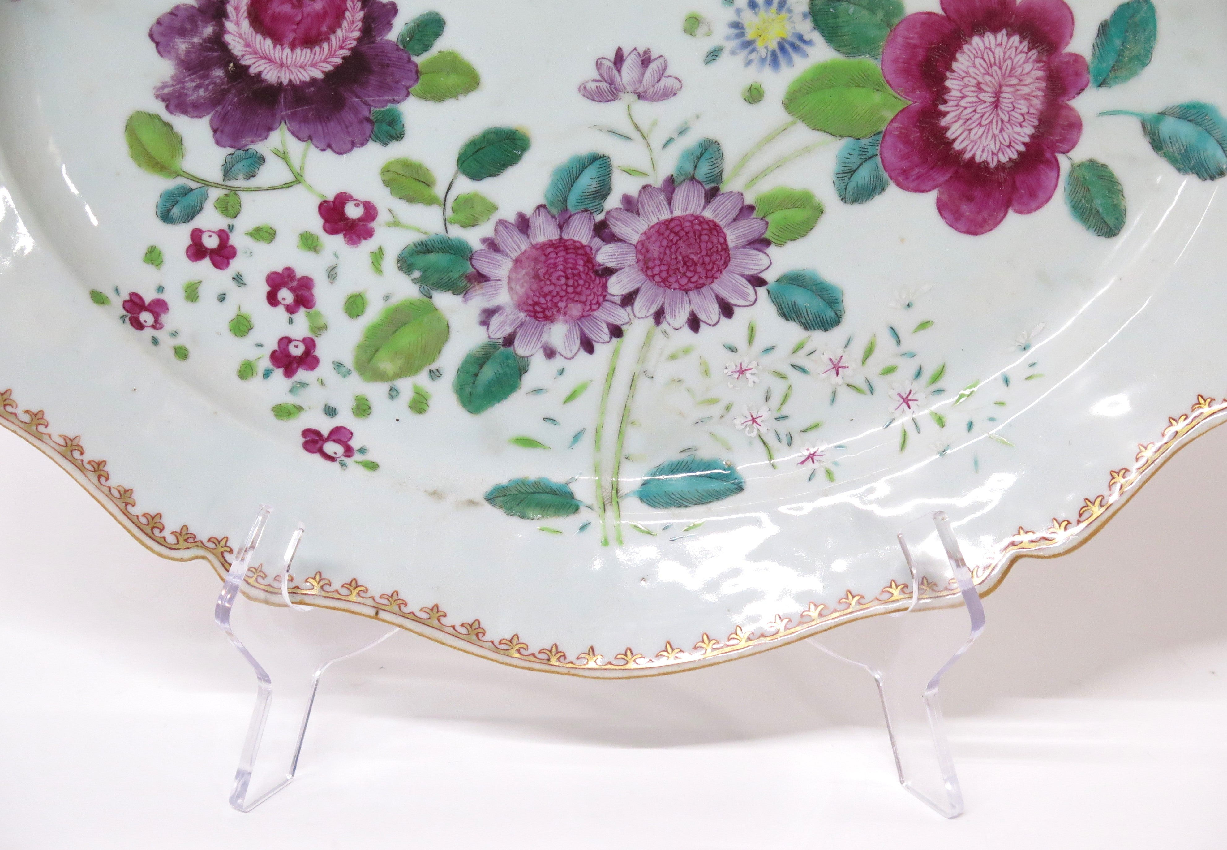 A Famille Rose Meat Plate