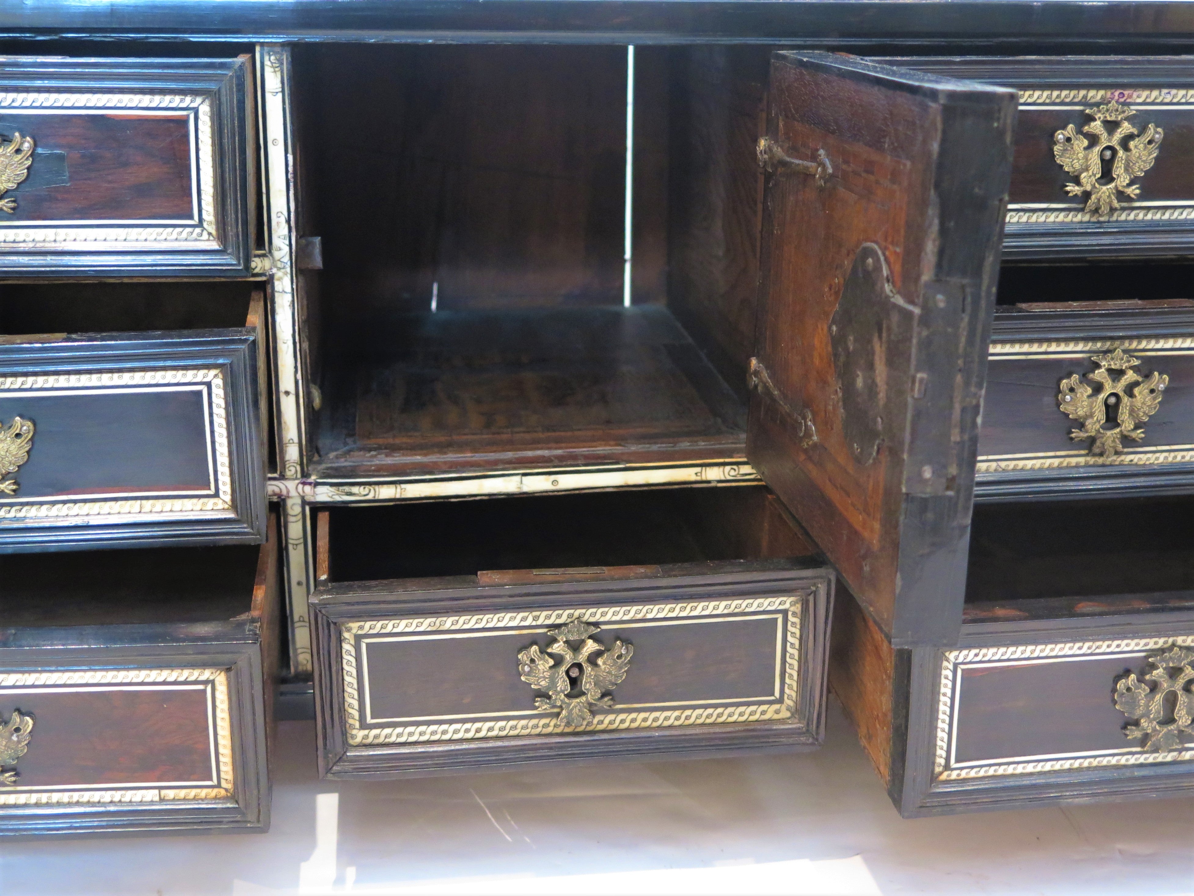 18th Century Italian Rosewood Table Cabinet (Vargueño or Papelera)