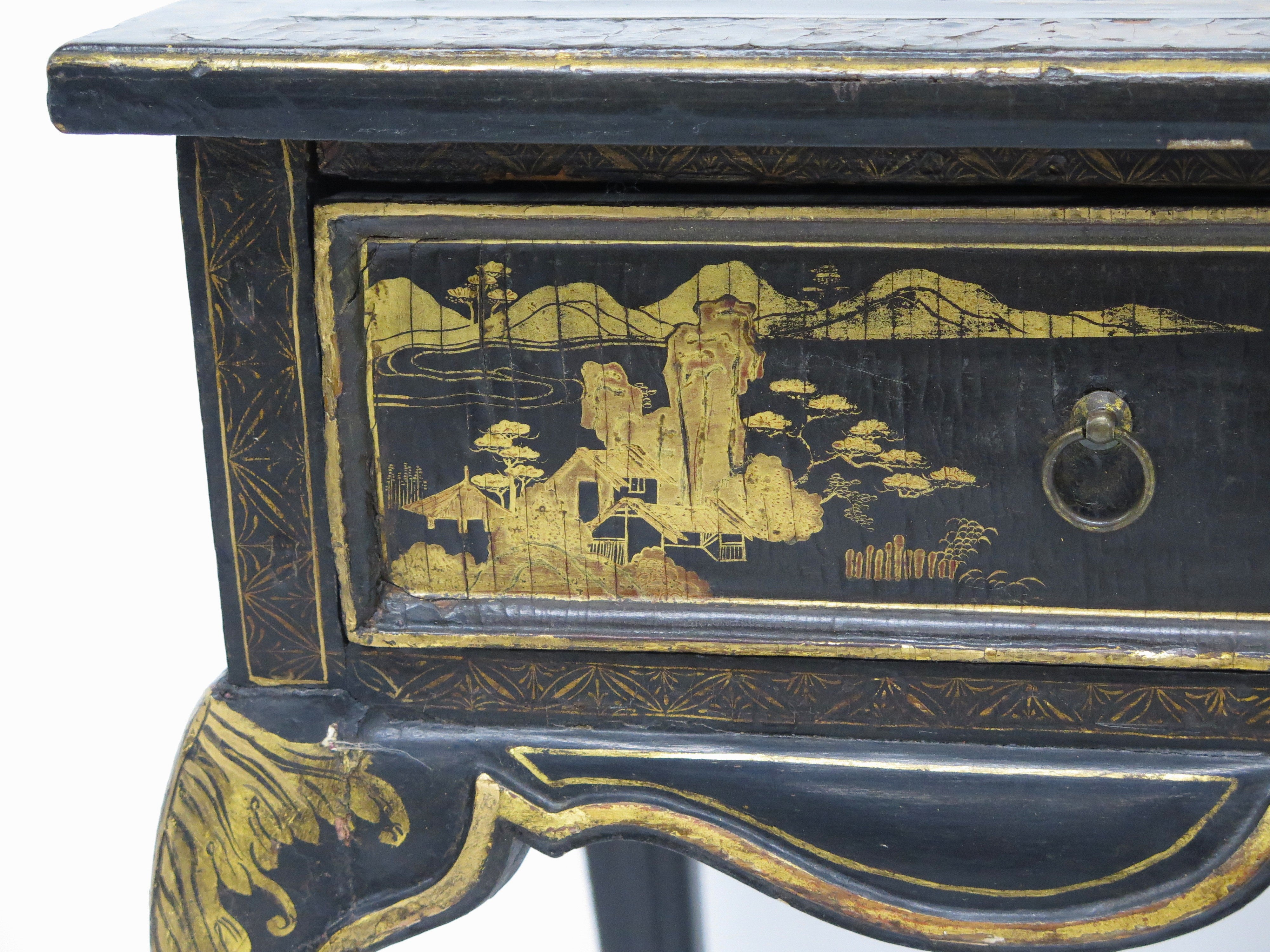 Early 19th Century Chinese Export Lacquered One Drawer Chinoiserie Sade Table
