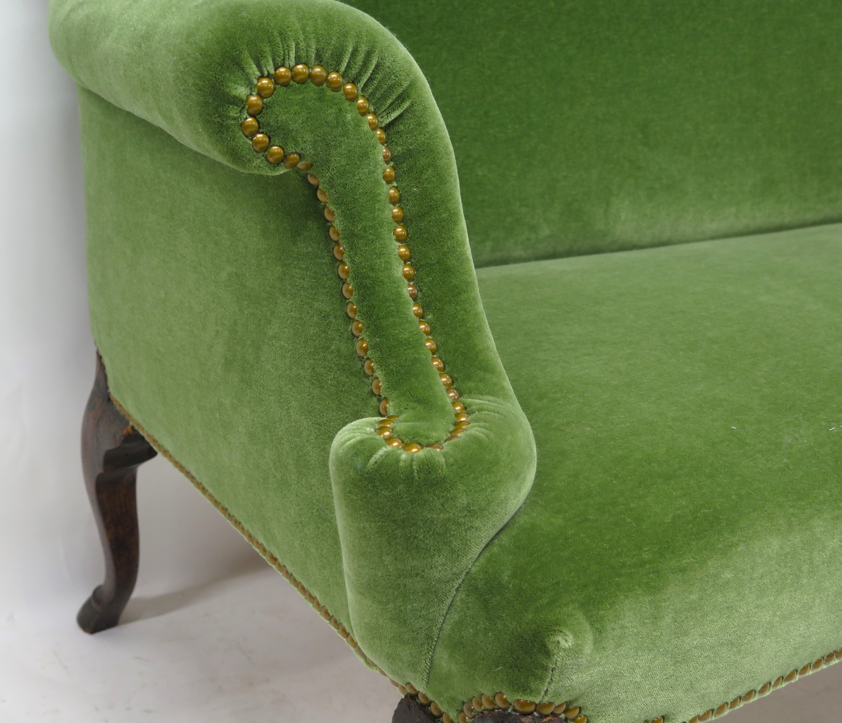 Early George II Settee, circa 1730s, in Moss Green Mohair Velvet