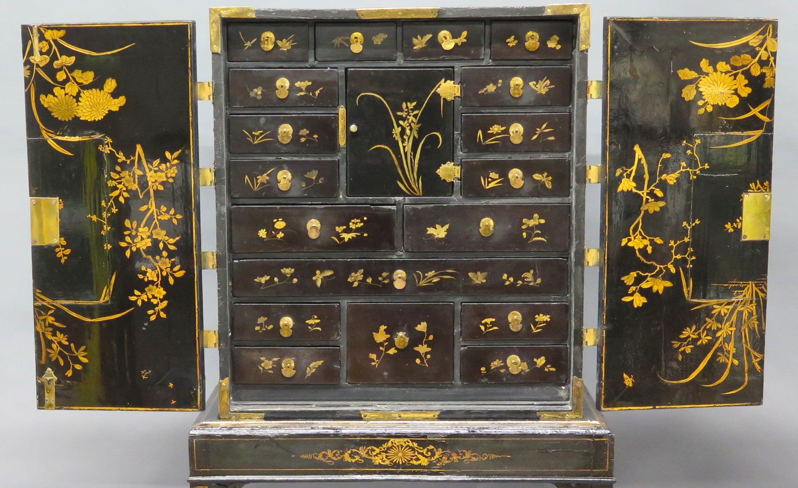 Opulent Chinese Collector's Cabinet on Stand