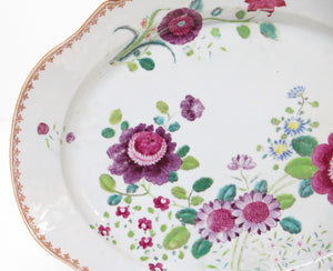 A Famille Rose Meat Plate