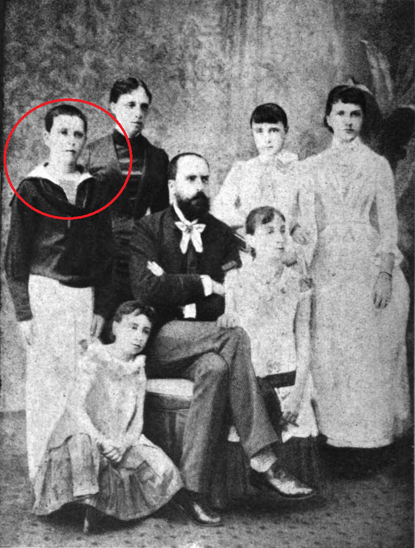 early 1880s Don Jaime (far left) with parents and sisters