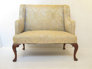 A George II Settee with Beautifully Shaped Mahogany Legs, Front and Back