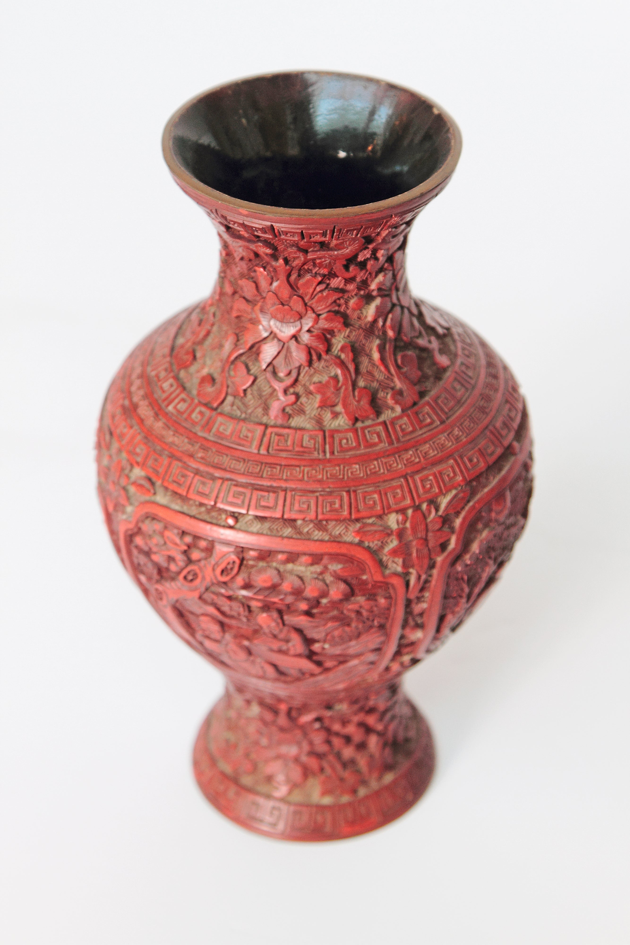 Chinese Lacquer Hand-Carved Cinnabar Vase