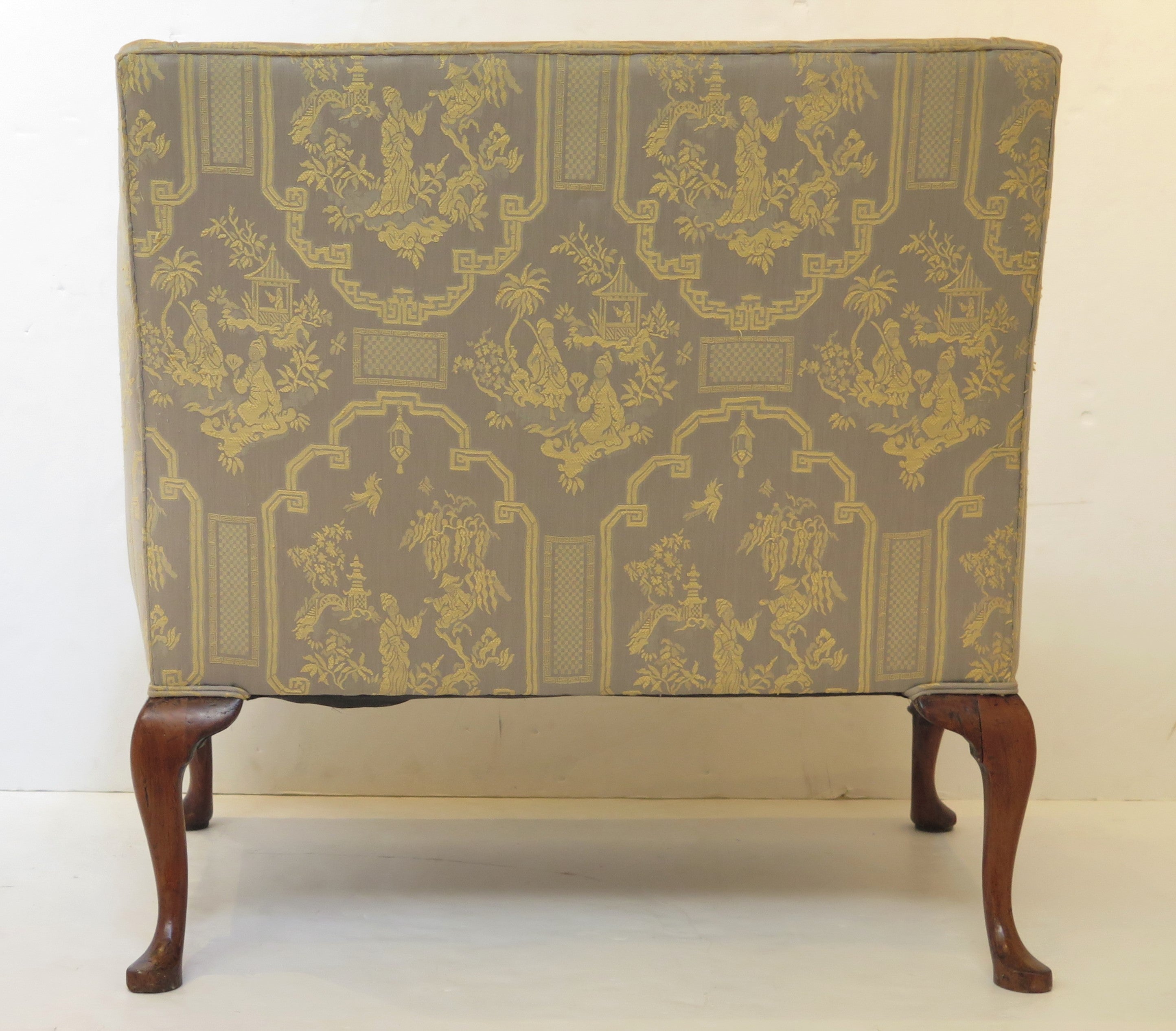 A George II Settee with Beautifully Shaped Mahogany Legs, Front and Back